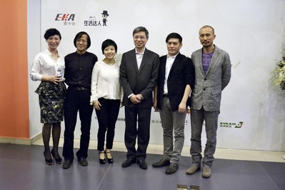 知名專家在“壹卡會2012深圳年度生活達(dá)人”頒獎禮現(xiàn)場，從不同的角度詮釋發(fā)現(xiàn)生活之美。