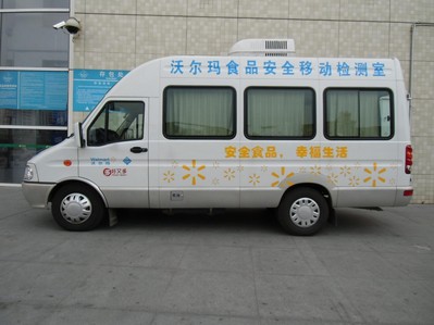 沃爾瑪食品安全移動(dòng)檢測(cè)車目前覆蓋廣州、深圳、東莞的33間門店，并即將把服務(wù)范圍擴(kuò)大到廣東全省的70多間門店。