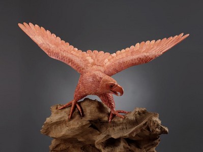 綺麗珊瑚 - 《鵬程萬里》稀世珍貴、展現(xiàn)完美工藝來自深海的紅珊瑚作品